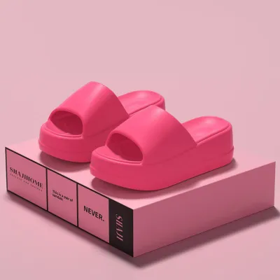LUXE LOUNGE FEMALE SLIPPERS